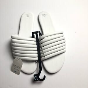 Time and Tru Women's  White  Multi-Strap Sandals Sz 10